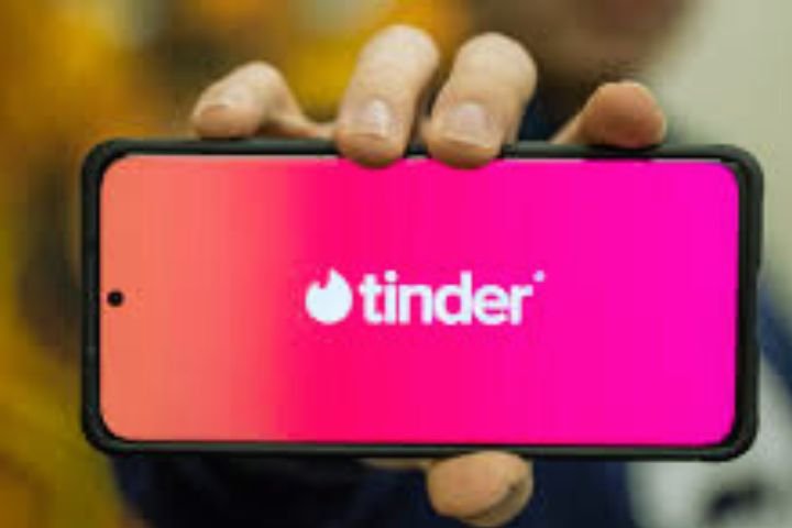 Maximizing Your Tinder Experience for Free and Paid Users